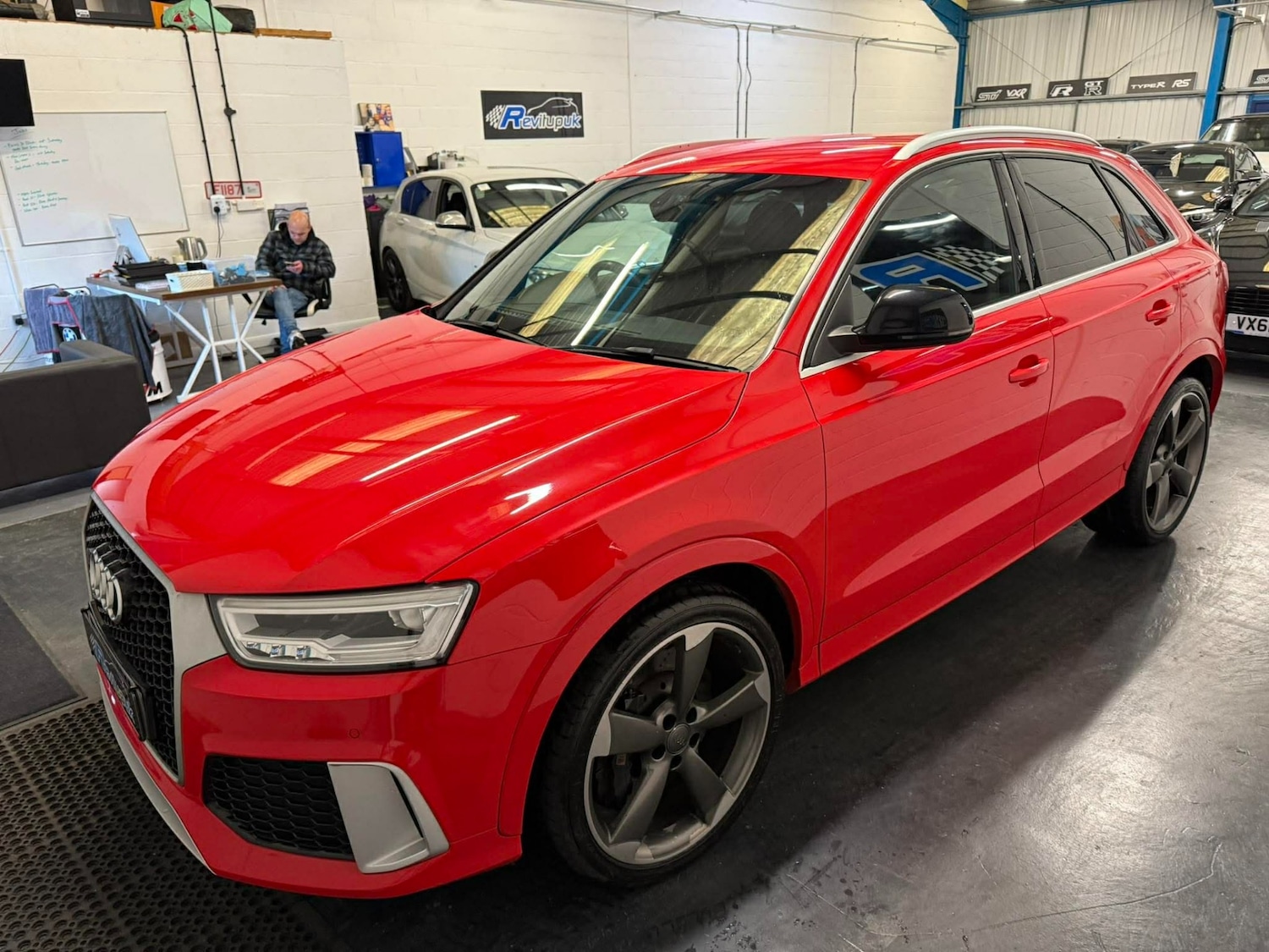 Used Audi RS Q3 2015 for sale - 78139650: Photo 15