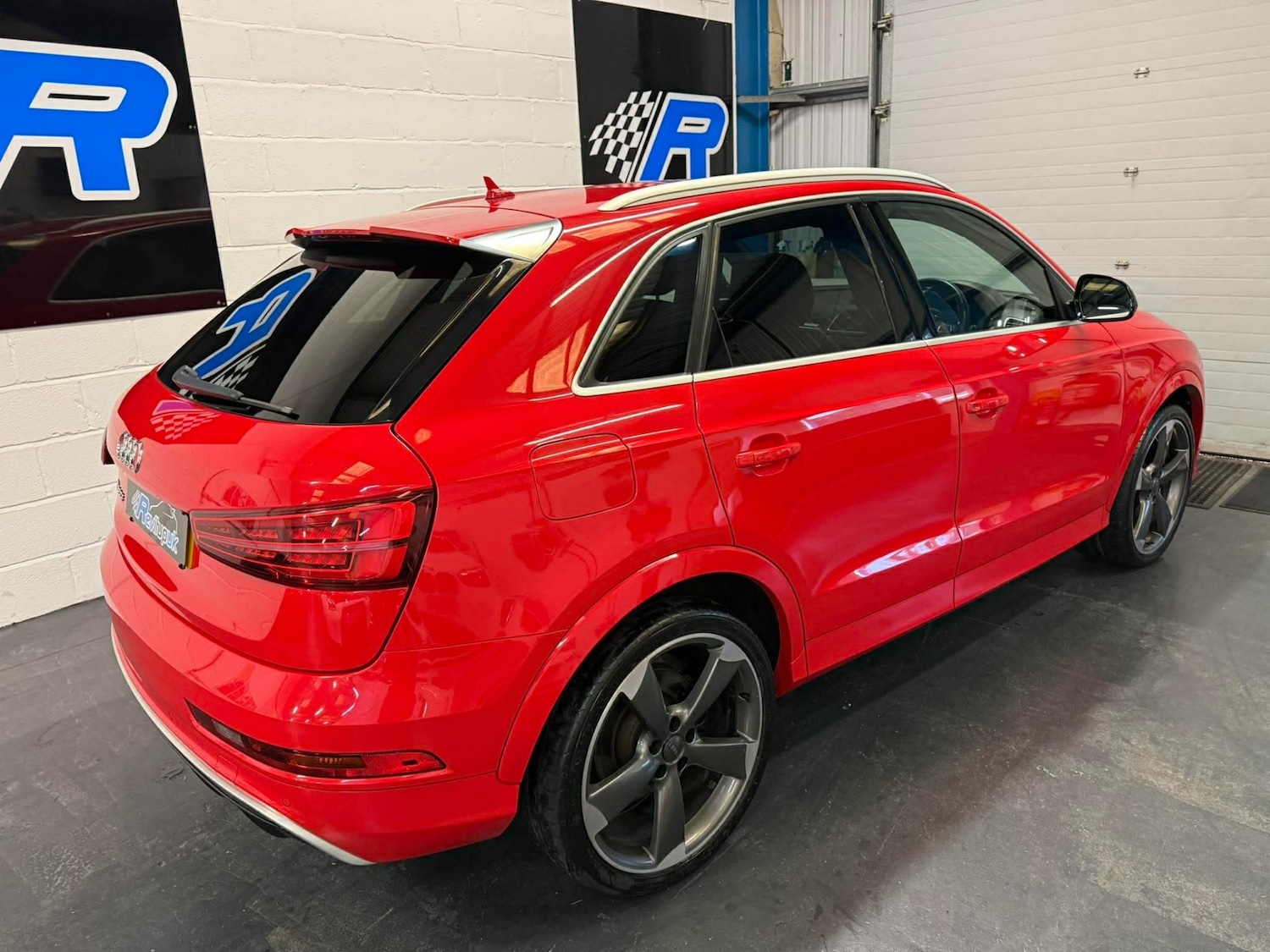 Used Audi RS Q3 2015 for sale - 78139650: Photo 21