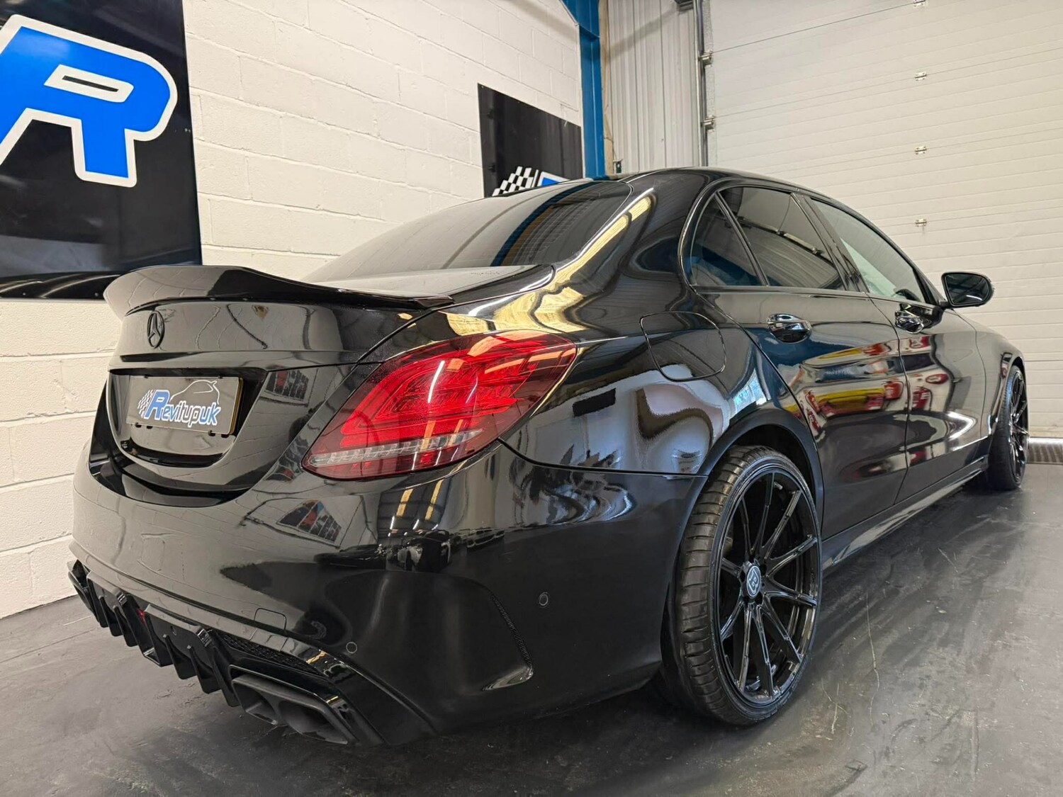 Used Mercedes-Benz C Class 2018 for sale - 78141013: Photo 13