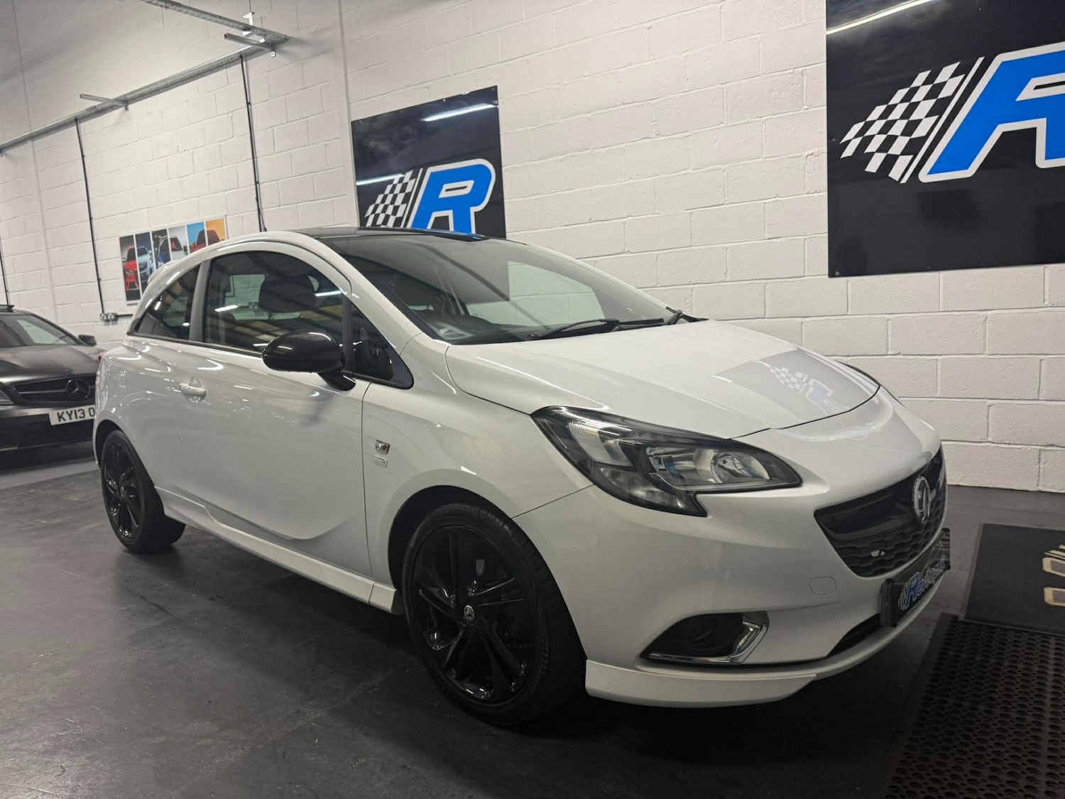 Used Vauxhall Corsa 2015 for sale - 77906819: Photo 7