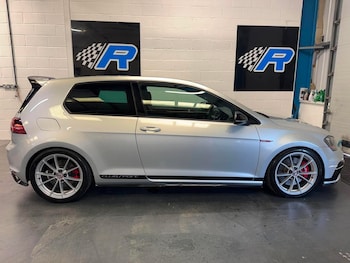 Used Volkswagen Golf 2017 for sale - 78956527: Photo