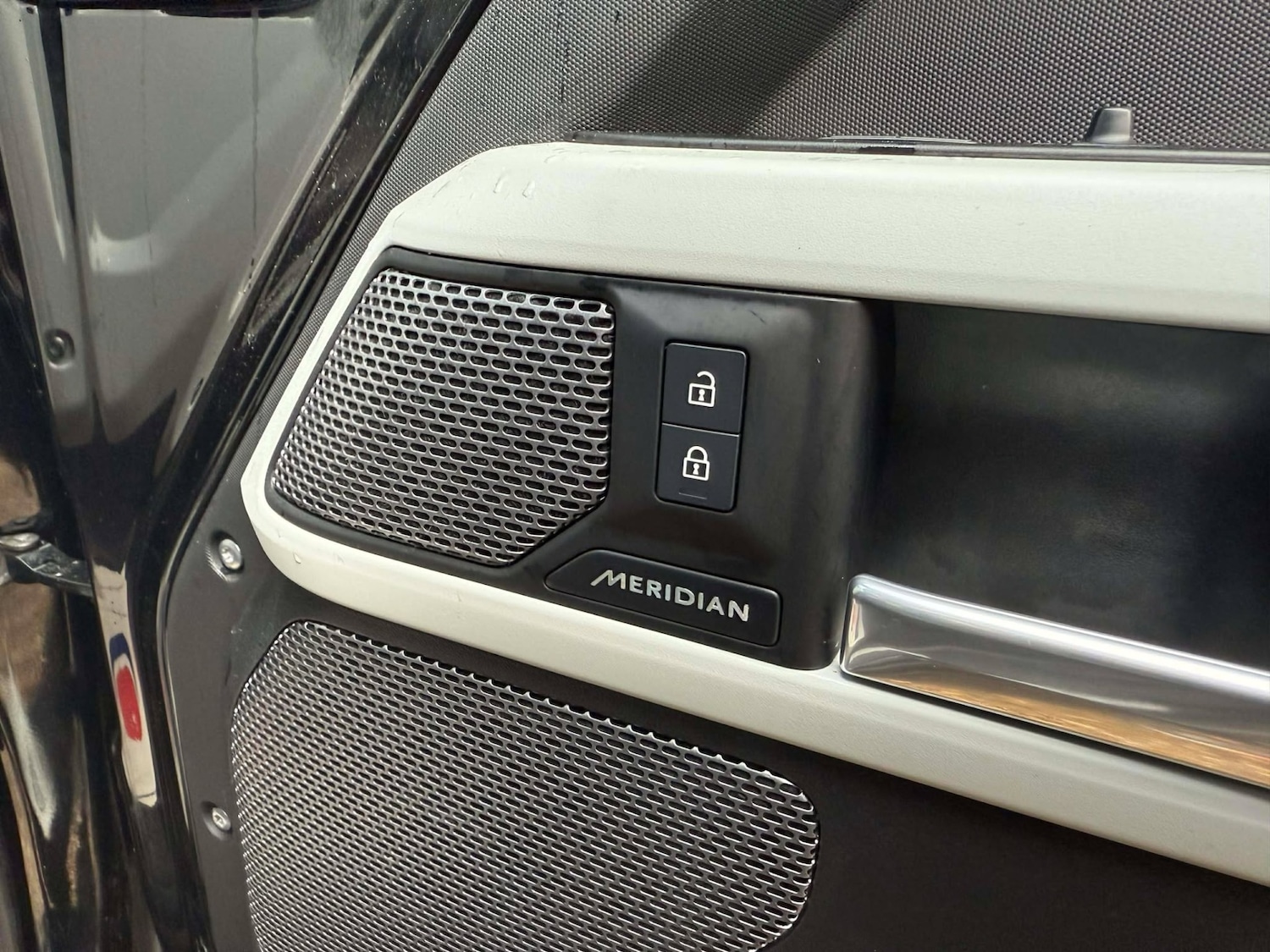 Used Land Rover Defender 2024 for sale - 77173380: Photo 14