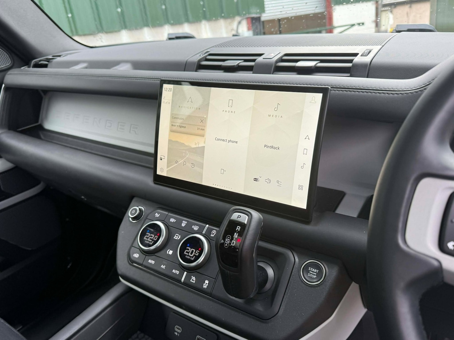 Used Land Rover Defender 2024 for sale - 77173380: Photo 2