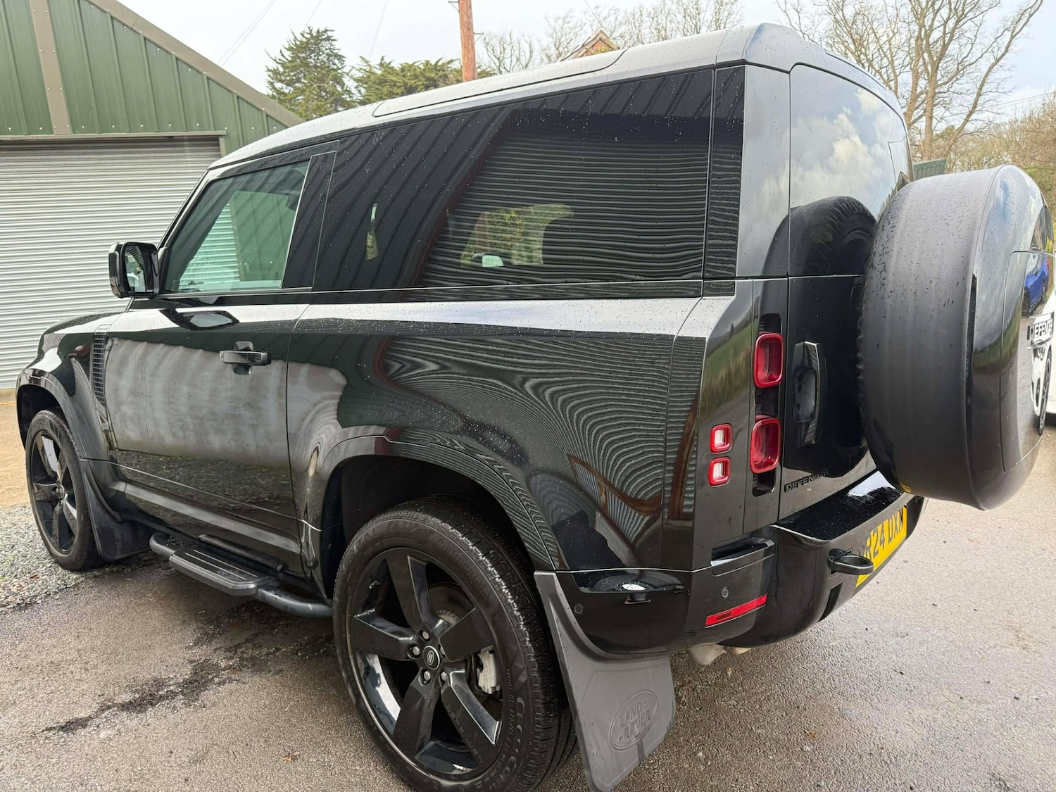 Used Land Rover Defender 2024 for sale - 77173380: Photo 3