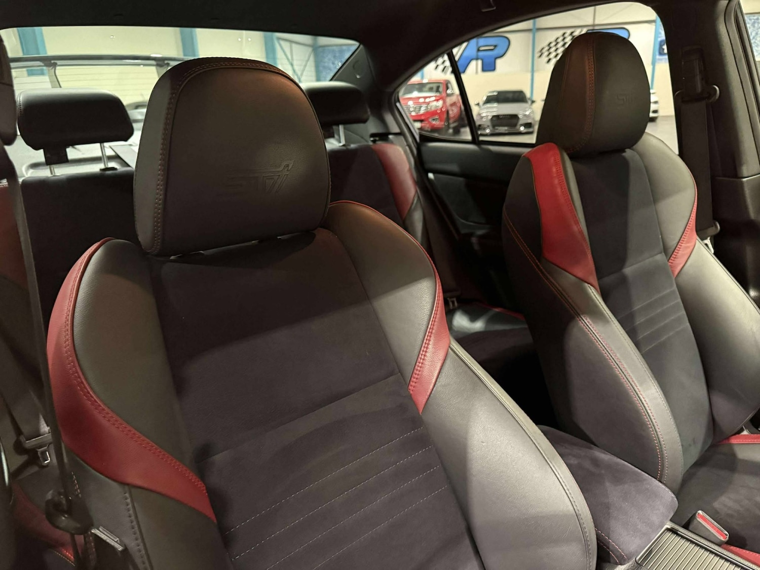 Used Subaru WRX STI 2014 for sale - 76334203: Photo 7
