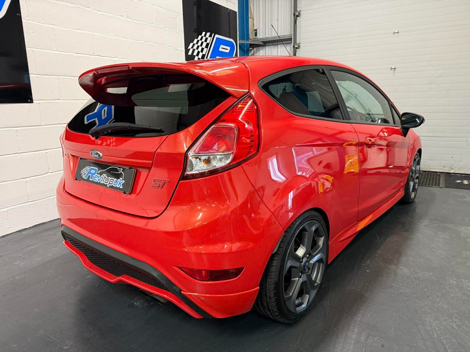 Used Ford Fiesta 2015 for sale - 77694549: Photo 3