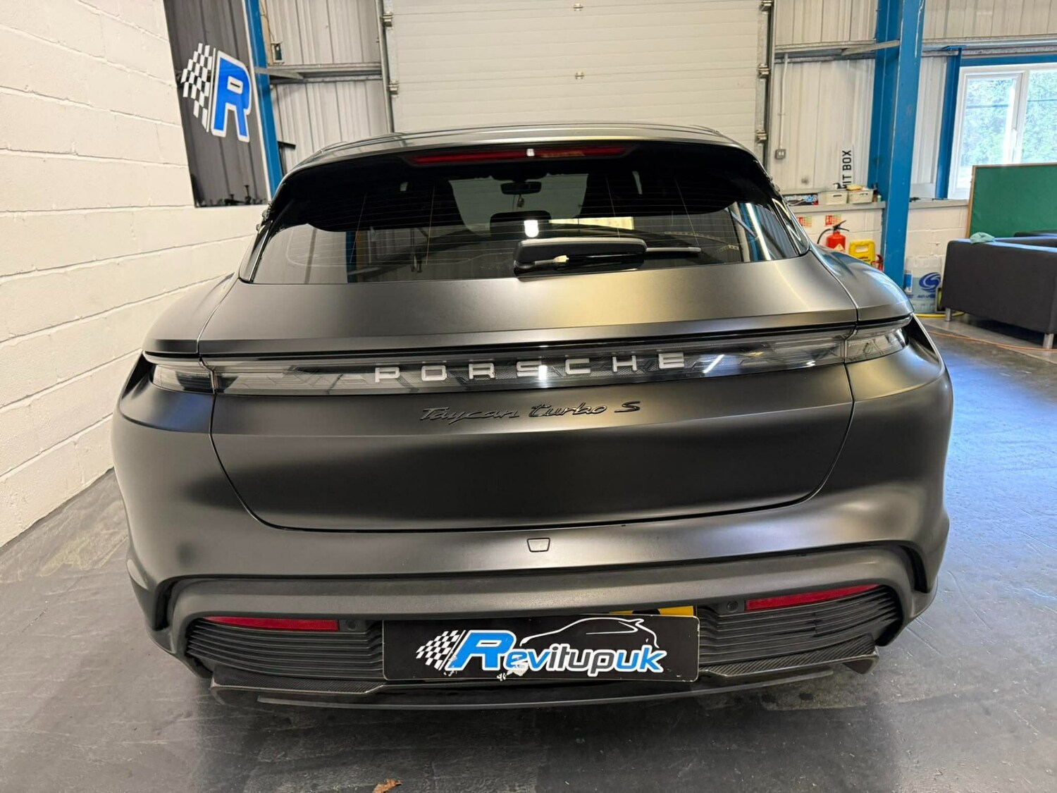 Used Porsche Taycan 2022 for sale - 78217865: Photo 21