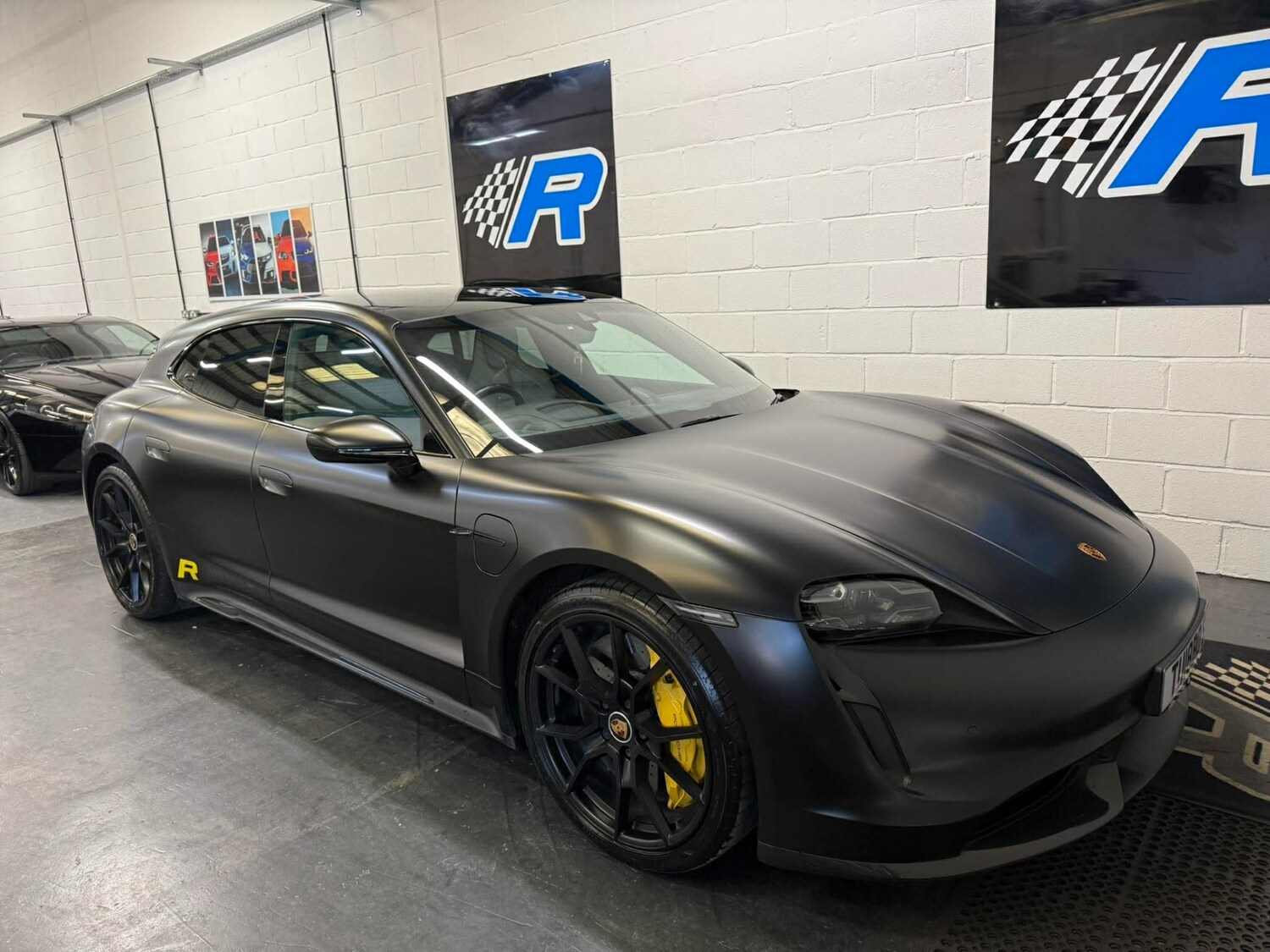 Used Porsche Taycan 2022 for sale - 78217865: Photo 26