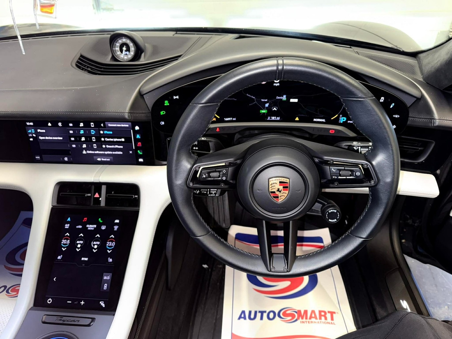 Used Porsche Taycan 2022 for sale - 78217865: Photo 9