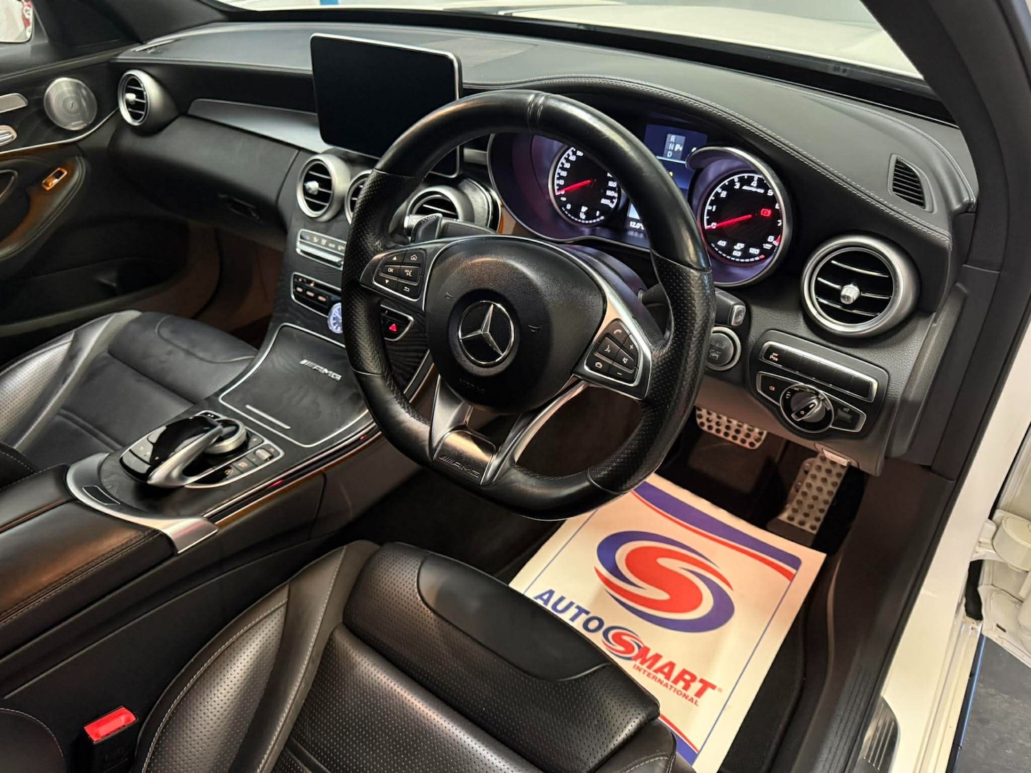 Used Mercedes-Benz C Class 2016 for sale - 77991917: Photo 13