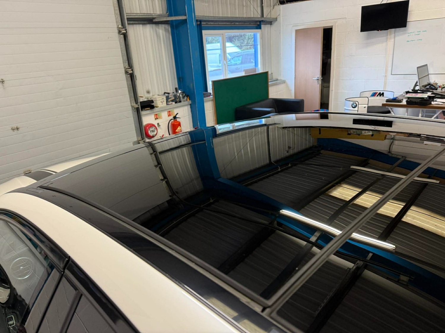 Used Mercedes-Benz C Class 2016 for sale - 77991917: Photo 17