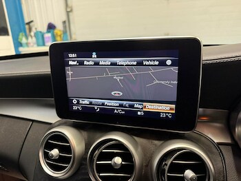 Used Mercedes-Benz C Class 2016 for sale - 77991917: Photo