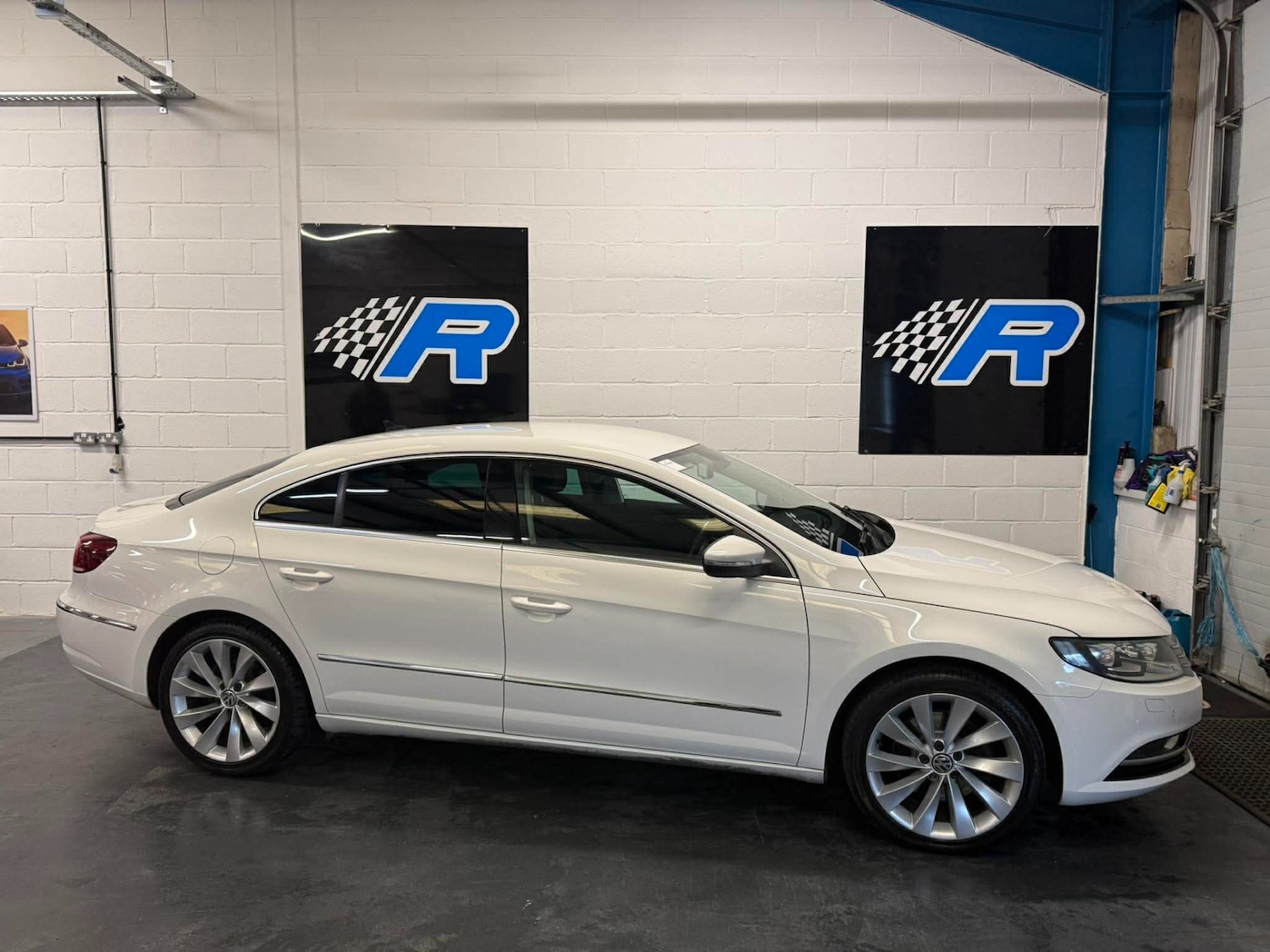 Used Volkswagen CC 2014 for sale - 77708305: Photo 4