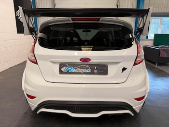 Used Ford Fiesta 2014 for sale - 78914743: Photo