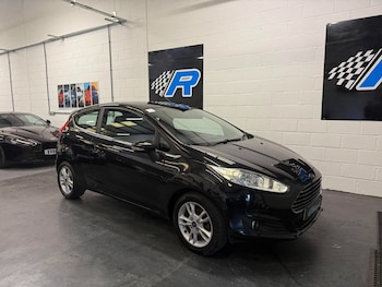 Used Ford Fiesta 2015 for sale - 78219475: Photo