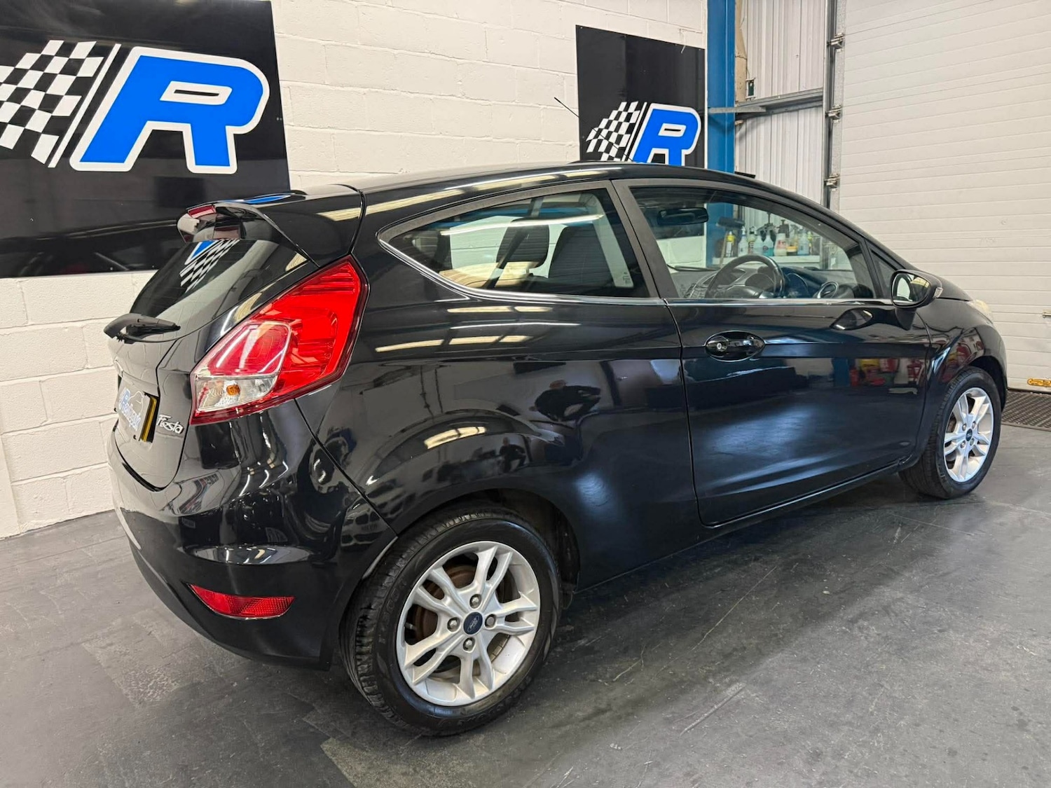 Used Ford Fiesta 2015 for sale - 78219475: Photo 7