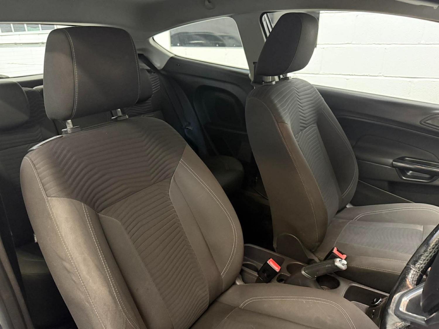 Used Ford Fiesta 2015 for sale - 78219475: Photo 8