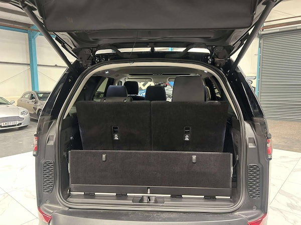 Used Land Rover Discovery 2017 for sale - 75643892: Photo 13