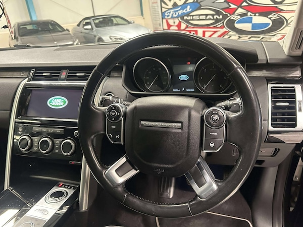 Used Land Rover Discovery 2017 for sale - 75643892: Photo 3