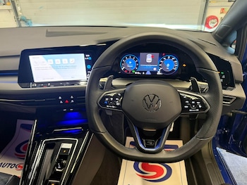 Used Volkswagen Golf 2024 for sale - 78552224: Photo