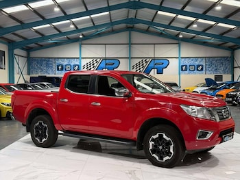 Nissan - Navara