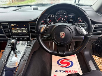 Used Porsche Panamera 2015 for sale - 76948607: Photo