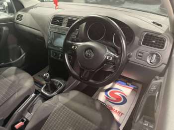 Used Volkswagen Polo 2016 for sale - 75113847: Photo