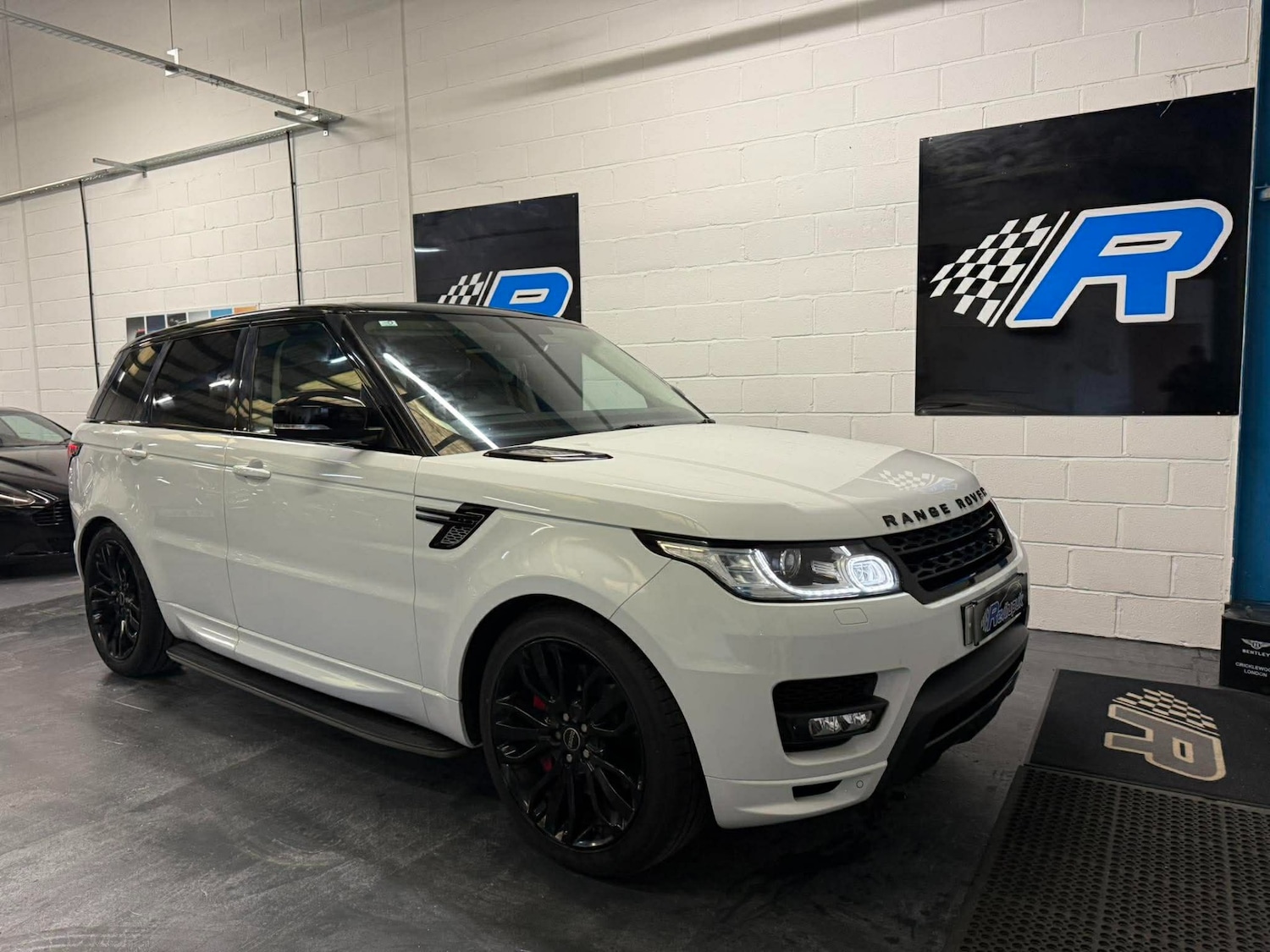 Used Land Rover Range Rover Sport 2016 for sale - 77592414: Photo 12