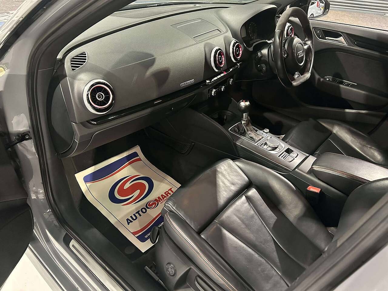 Used Audi RS3 2015 for sale - 76577739: Photo 15