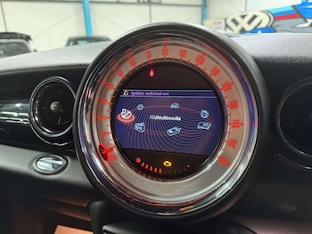 Used MINI Hatch 2010 for sale - 75731530: Photo