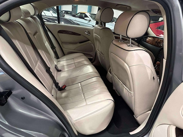 Used Jaguar S-Type 2008 for sale - 74912359: Photo 12
