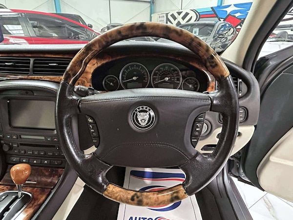 Used Jaguar S-Type 2008 for sale - 74912359: Photo 13