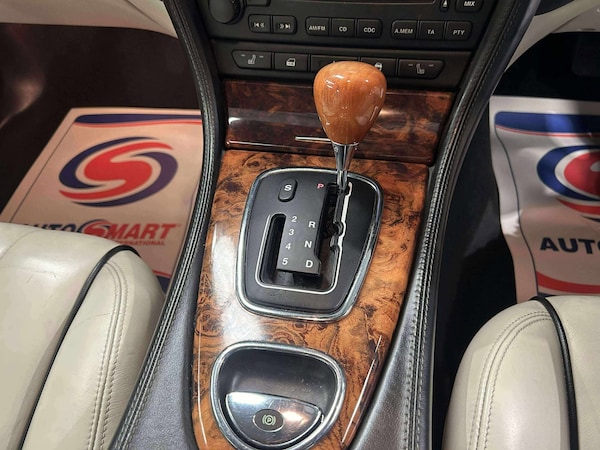 Used Jaguar S-Type 2008 for sale - 74912359: Photo 6