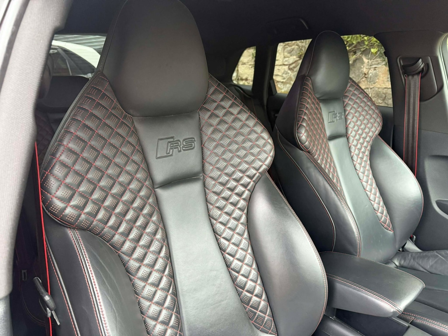 Used Audi RS3 2017 for sale - 77028334: Photo 2