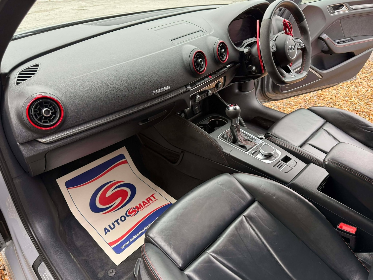 Used Audi RS3 2017 for sale - 77028334: Photo 9