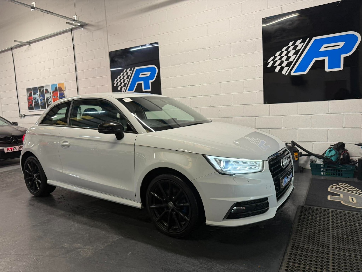 Used Audi A1 2017 for sale - 77782044: Photo 17