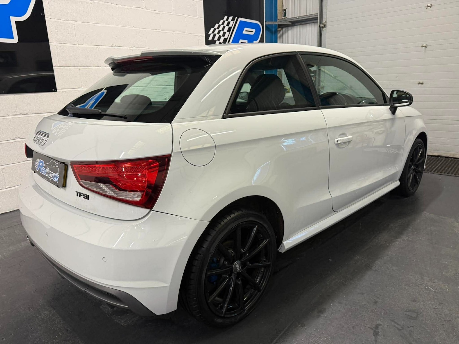 Used Audi A1 2017 for sale - 77782044: Photo 4