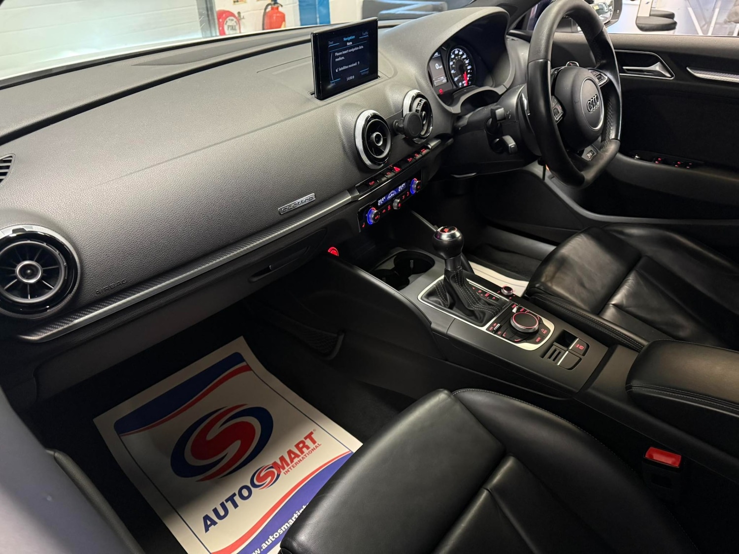 Used Audi RS3 2016 for sale - 77618843: Photo 10