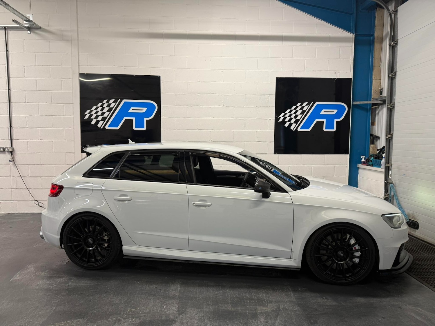 Used Audi RS3 2016 for sale - 77618843: Photo 17
