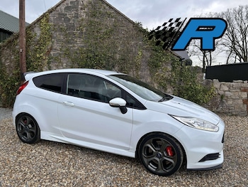 Used Ford Fiesta 2016 for sale - 77365025: Photo