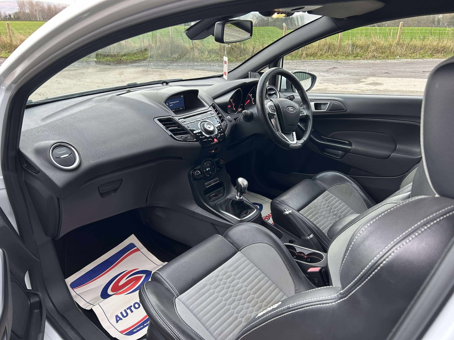 Used Ford Fiesta 2016 for sale - 77365025: Photo 9