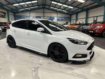 Used Ford Focus 2016 for sale - 76603015: Photo