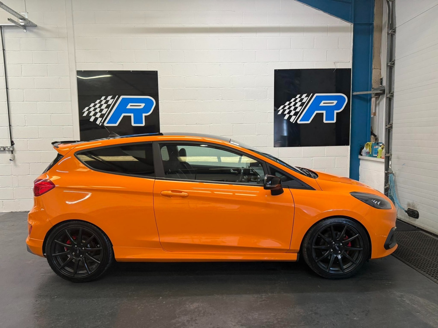 Used Ford Fiesta 2020 for sale - 78219641: Photo 2
