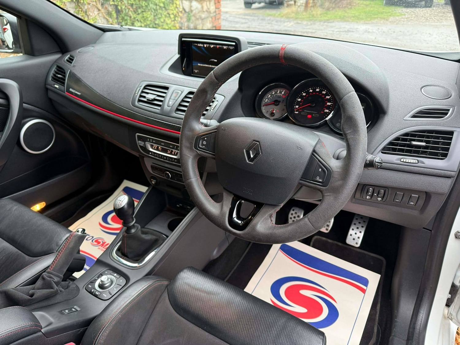 Used Renault Megane 2014 for sale - 77028225: Photo 14