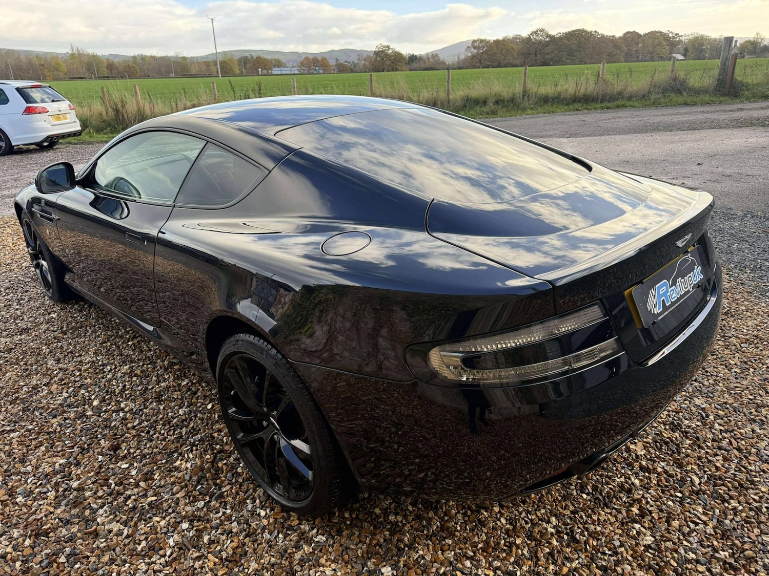 Used Aston Martin DB9 2012 for sale - 77395075: Photo 11