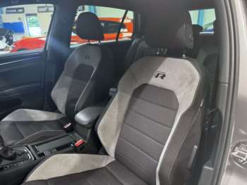 Used Volkswagen Golf 2017 for sale - 72270288: Photo