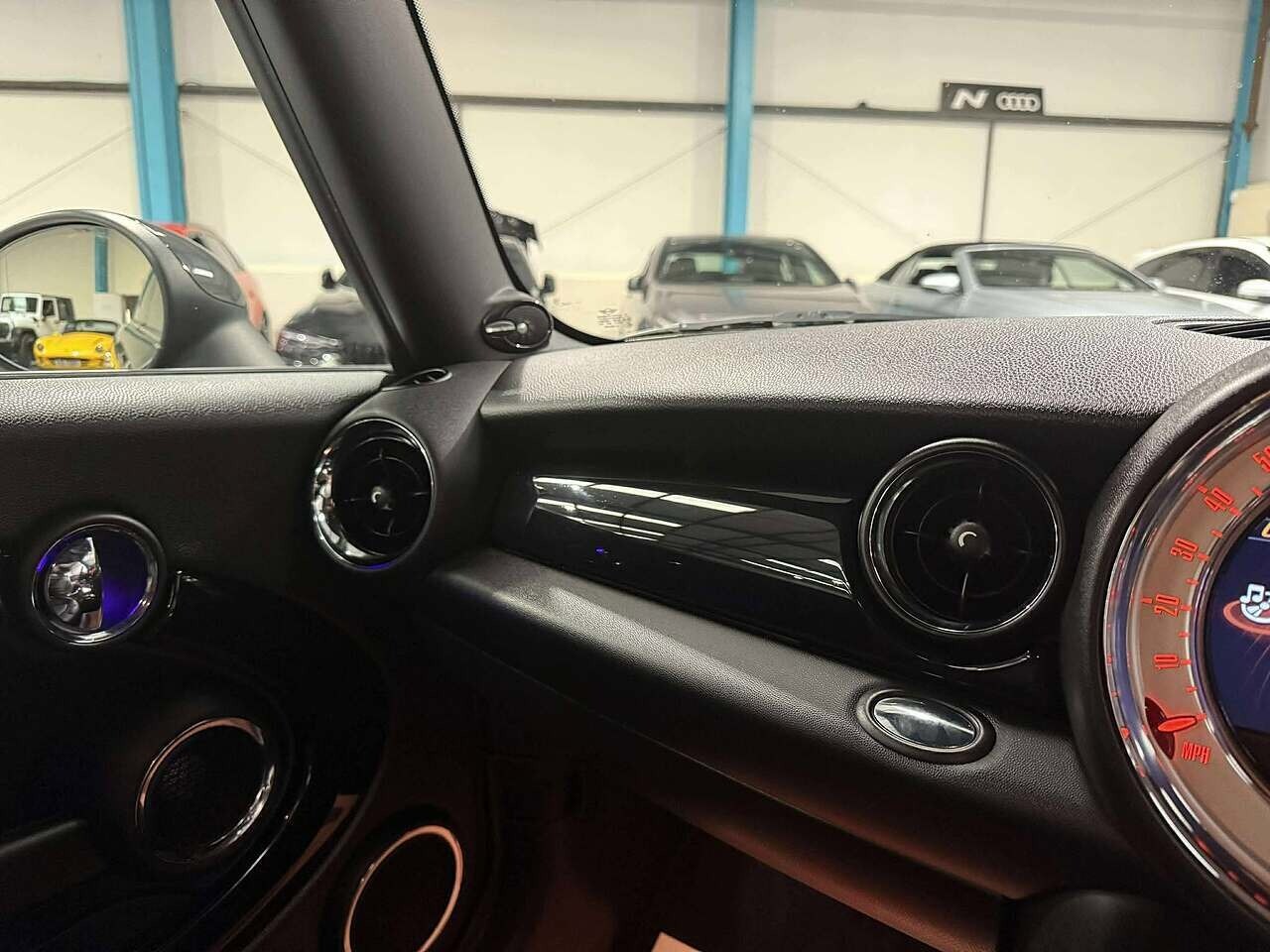 Used MINI Hatch 2010 for sale - 78222961: Photo 9