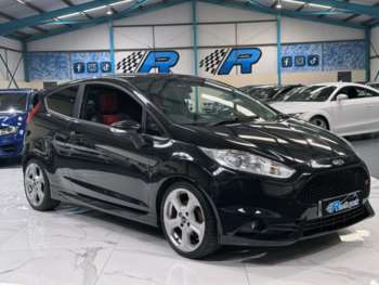 Used Ford Fiesta 2015 for sale - 70860413: Photo