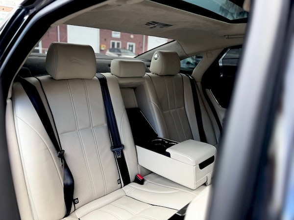 Used Jaguar XJ 2012 for sale - 69725526: Photo 12