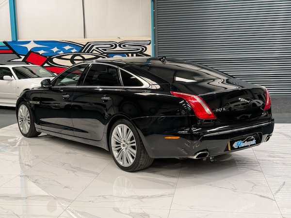 Used Jaguar XJ 2012 for sale - 69725526: Photo 19